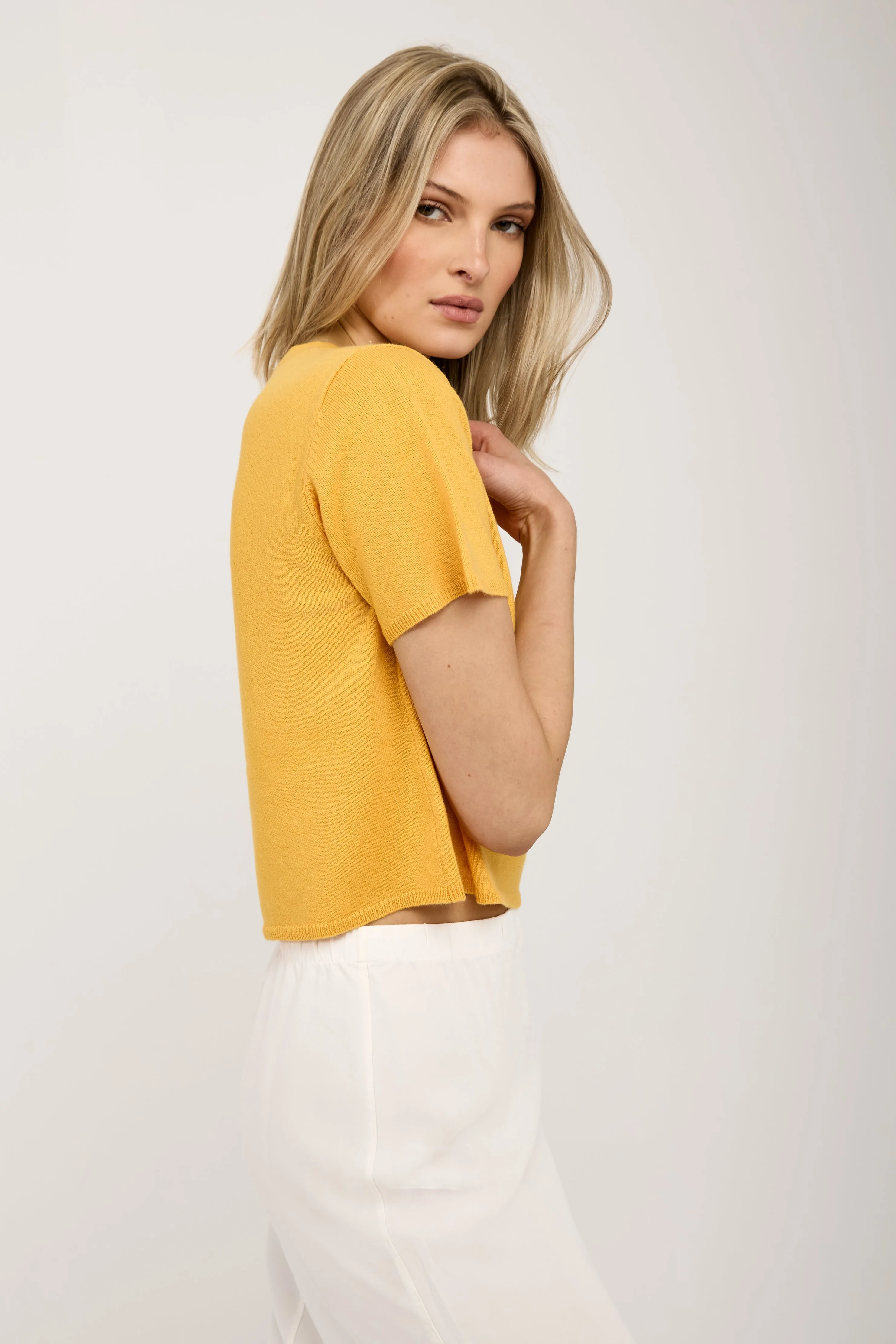 Charleston Short Sleeve Cashmere Top in Marzipan