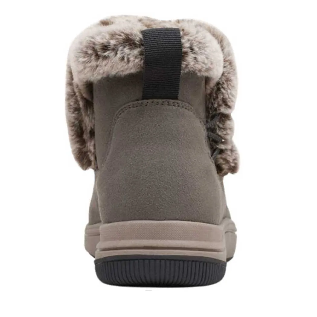 Clarks Breeze Fur Bootie Olive (Women's)