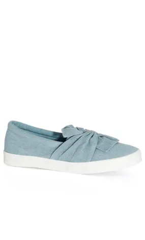 Evans Light Blue Denim Twisted Front Slip On Trainer