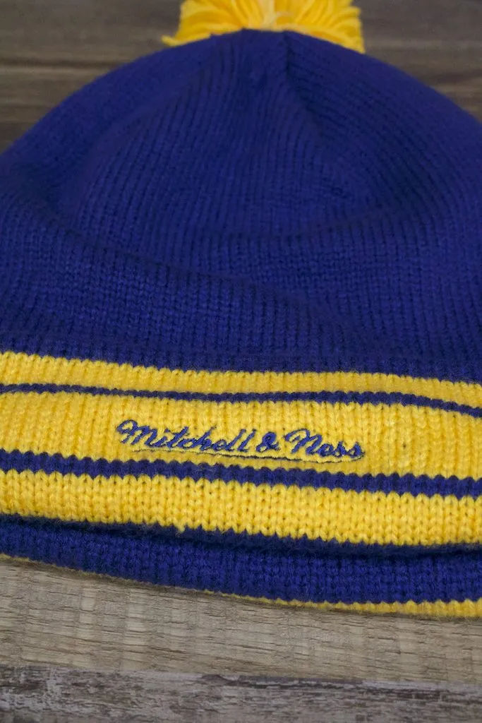 Sabres beanie | Buffalo Sabres Throwback Thick Knit Oversized Mitchell and Ness Winter Pom Beanie